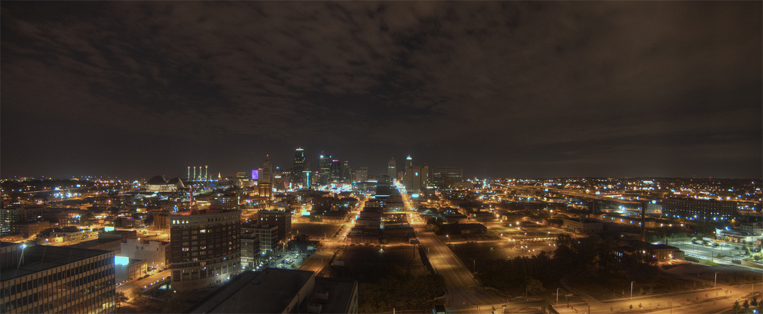 kansas city pano, downtown kcmo, downtown kc, wichita photographers, wichita senior pictures, wichita senior photos